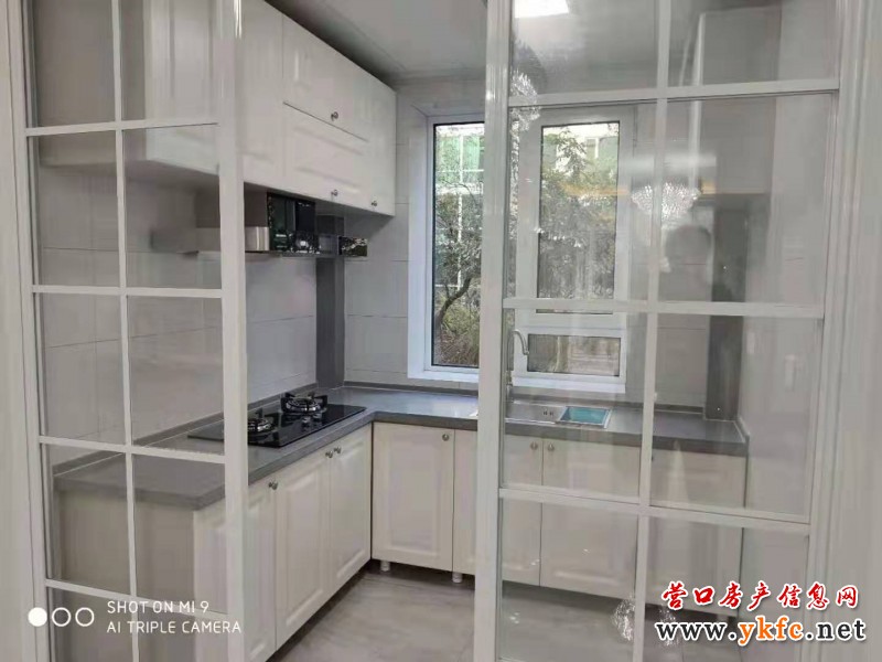 渤海新邨一楼带小院36.8万精装修